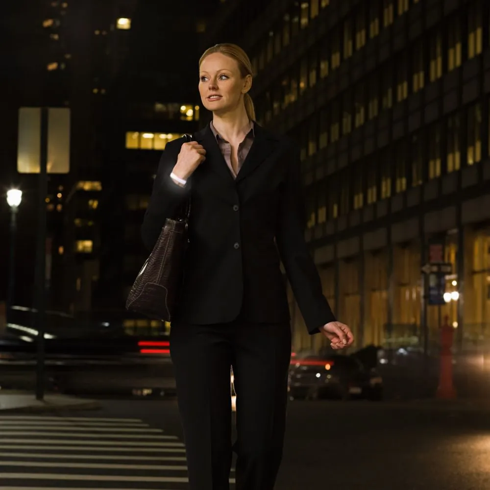 Браслет светящийся в темноте для бегунов